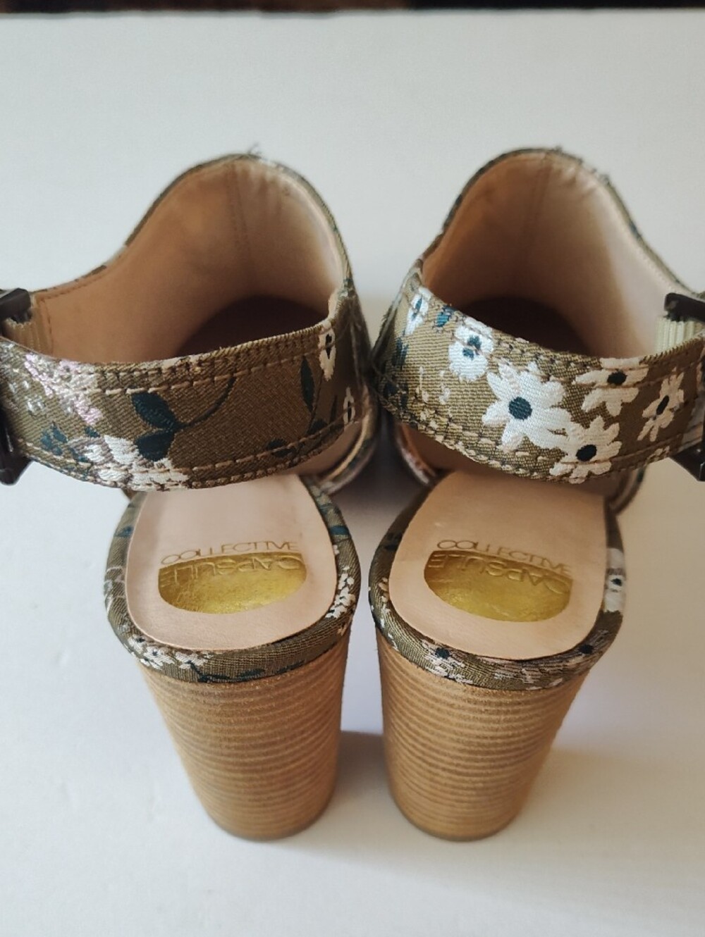 CAPSULE COLLECTIVE Brocade Floral Slingback Heels Size 38.5 US 8-8.5 - Picture 4 of 7